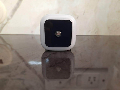 Smart Sensor Night Lamp with Automatic On/Off, Energy-Saving LED Light (0.5W) for Bedroom and Home