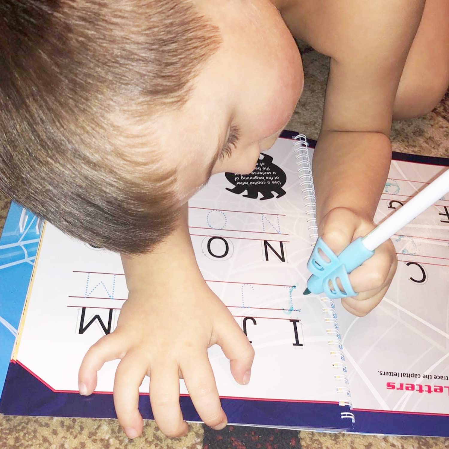 3Pcs Pencil Holder Set – Finger Grip for Kids, Perfect for Handwriting Beginners (Ages 3+), Multi-Color