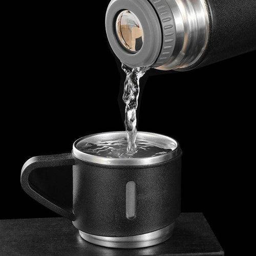 Latest Steel Vacuum Flask Set with 3 Stainless Steel Cups Combo - 500ml - Keeps HOT/Cold | Ideal Gift for Winter - Housewarming Random Color