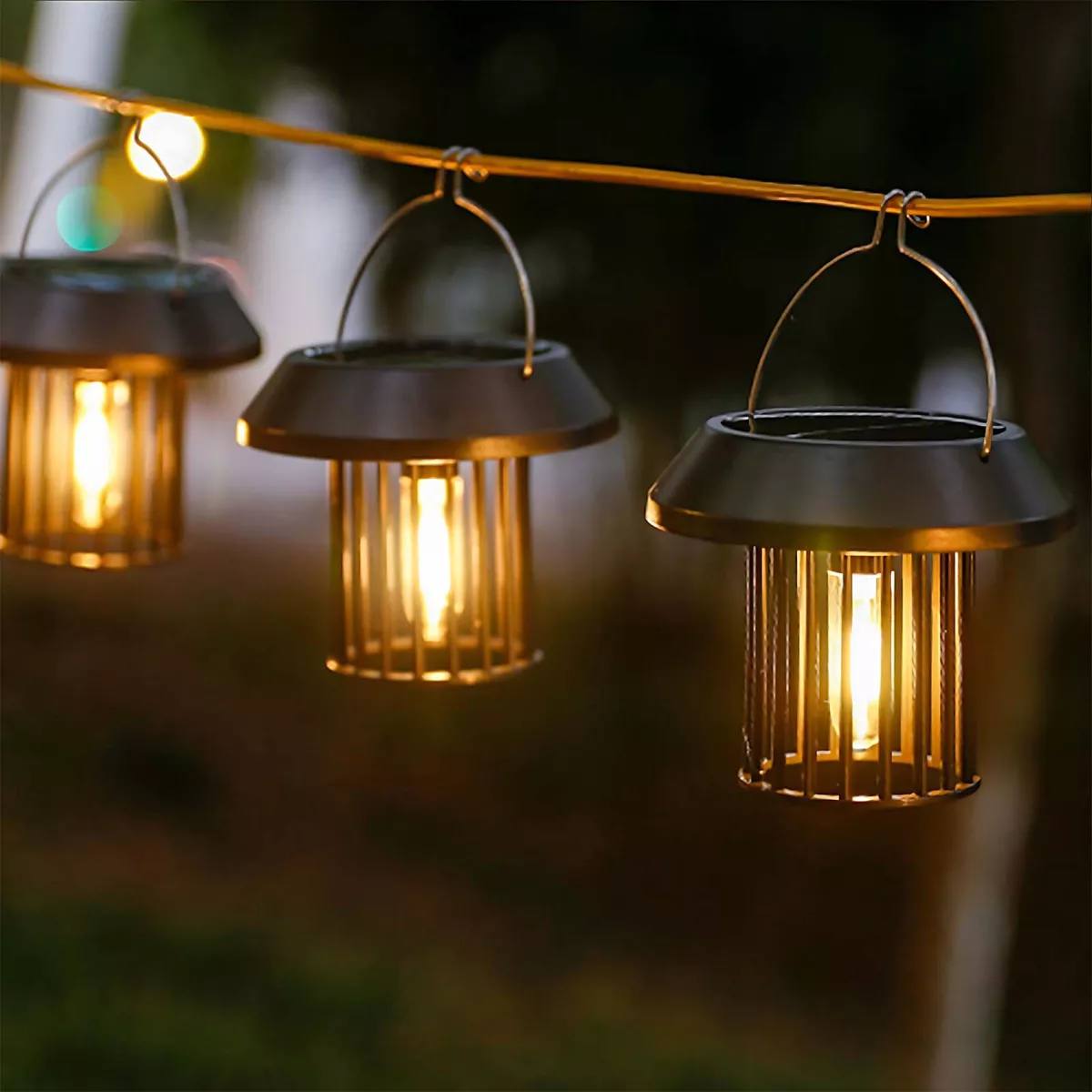 Outdoor Solar Lantern Light – Waterproof Hanging Garden Lamp for Patio, Pathway & Home Décor
