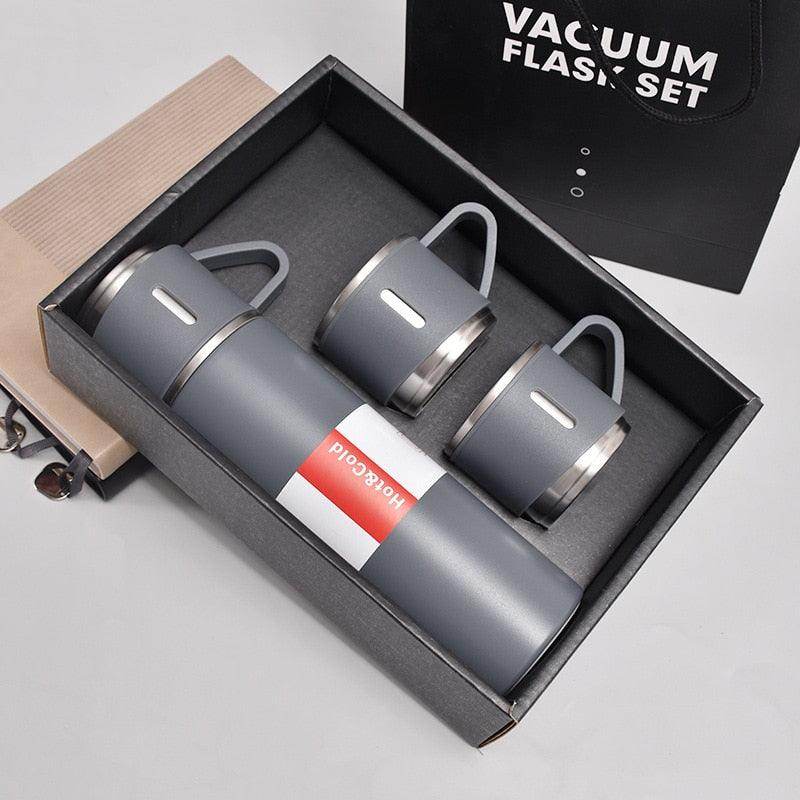 Latest Steel Vacuum Flask Set with 3 Stainless Steel Cups Combo - 500ml - Keeps HOT/Cold | Ideal Gift for Winter - Housewarming Random Color